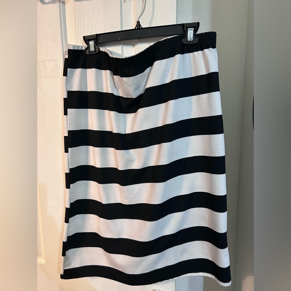 Nuggles Skirt